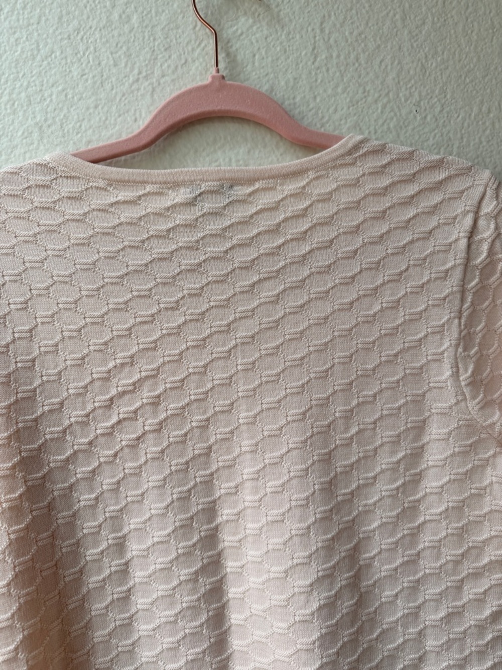 Ella Moss Cream Textured Knit V-Neck Sweater Small Soft Cozy Minimalist Layering - Picture 8 of 10